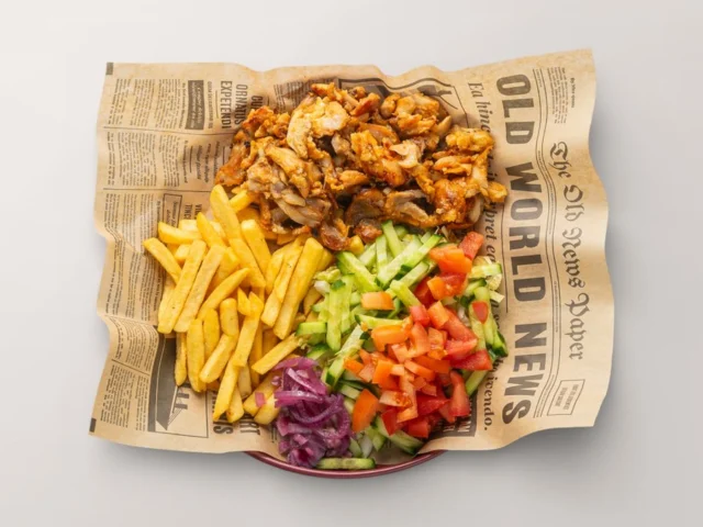 Kebabas lekštėje