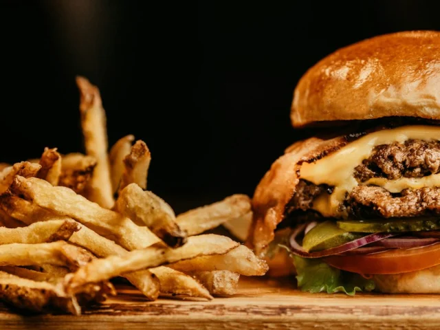 Smash burgeris+bulvytės